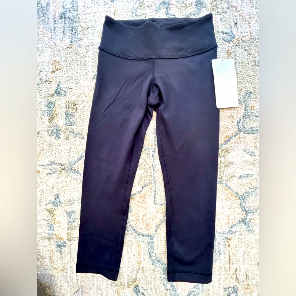 Lululemon classic black crop leggings